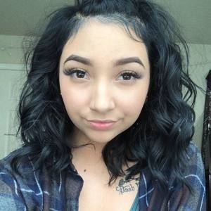 Meet your Posher, Jenny